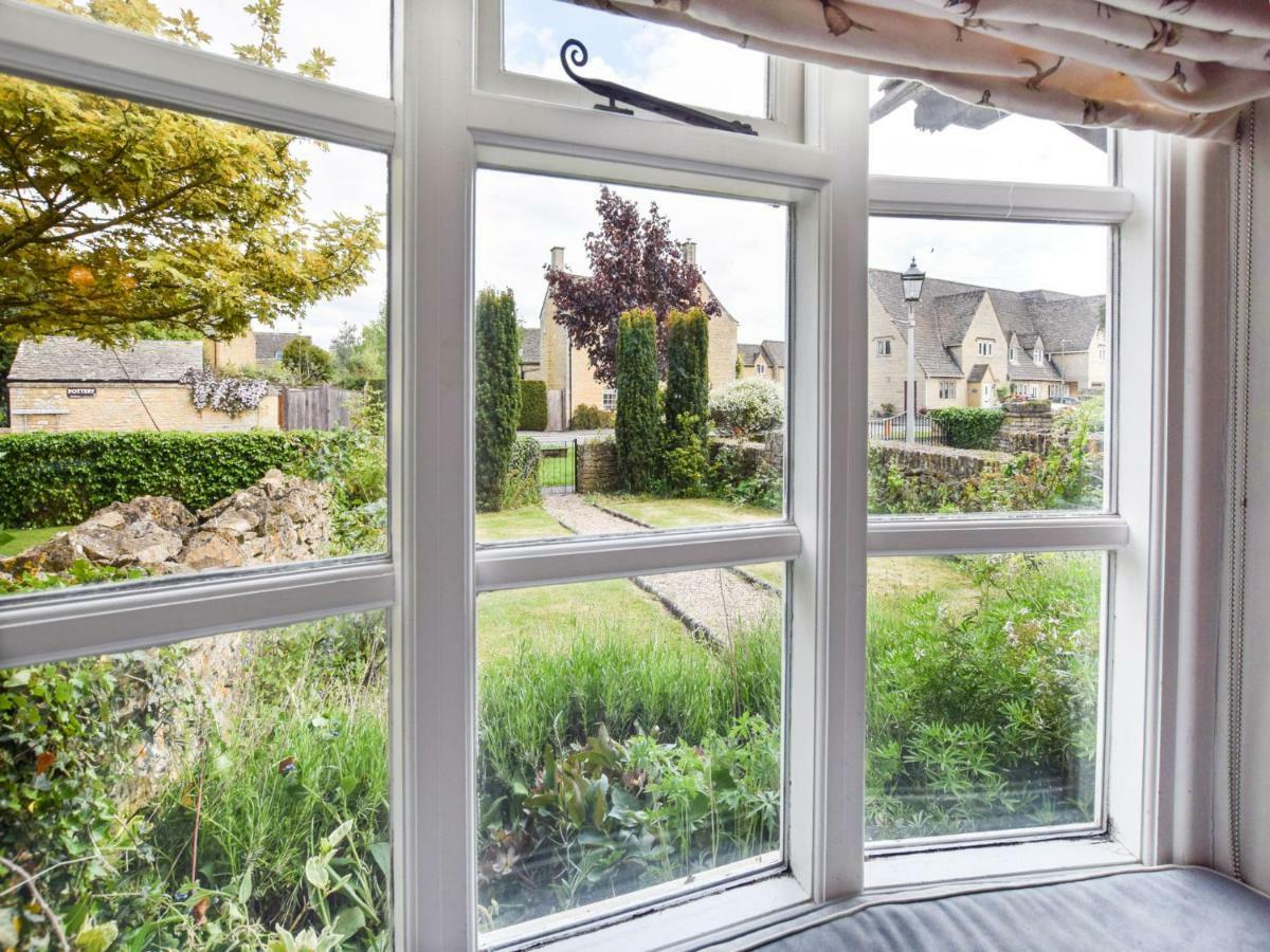 Appletree Cottage Bourton-on-the-Water Exterior photo